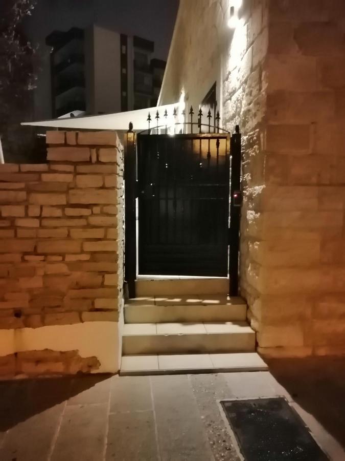 Tre Metri Sopra Il Mare Villa Bisceglie Buitenkant foto