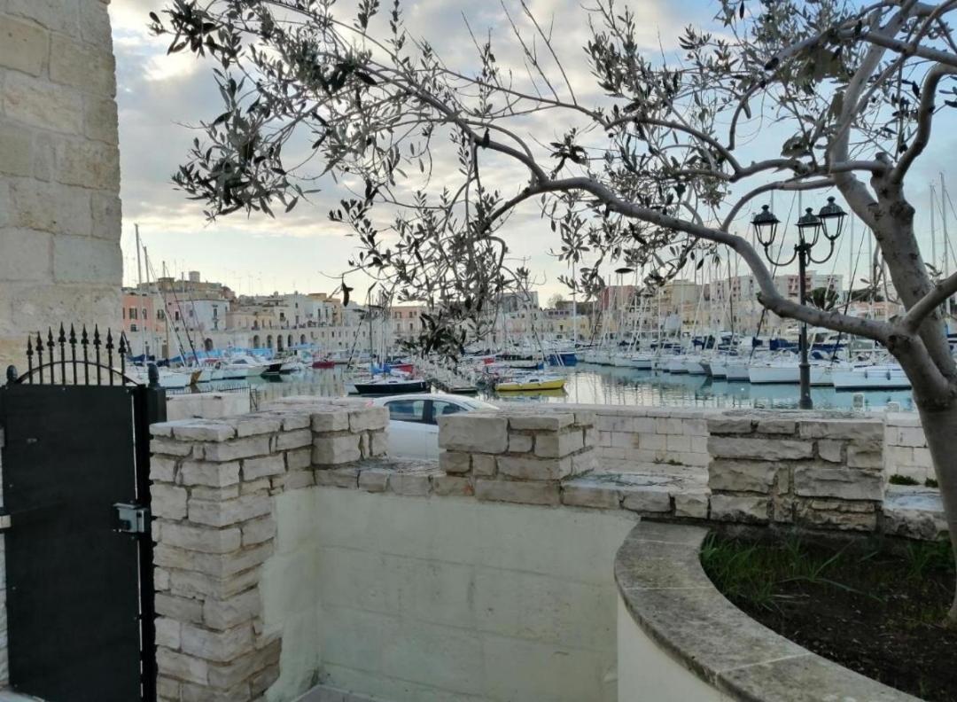 Tre Metri Sopra Il Mare Villa Bisceglie Buitenkant foto
